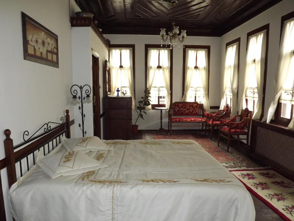 Aparthotel Fuatbeyler Konagi Mudurnu Zimmer foto
